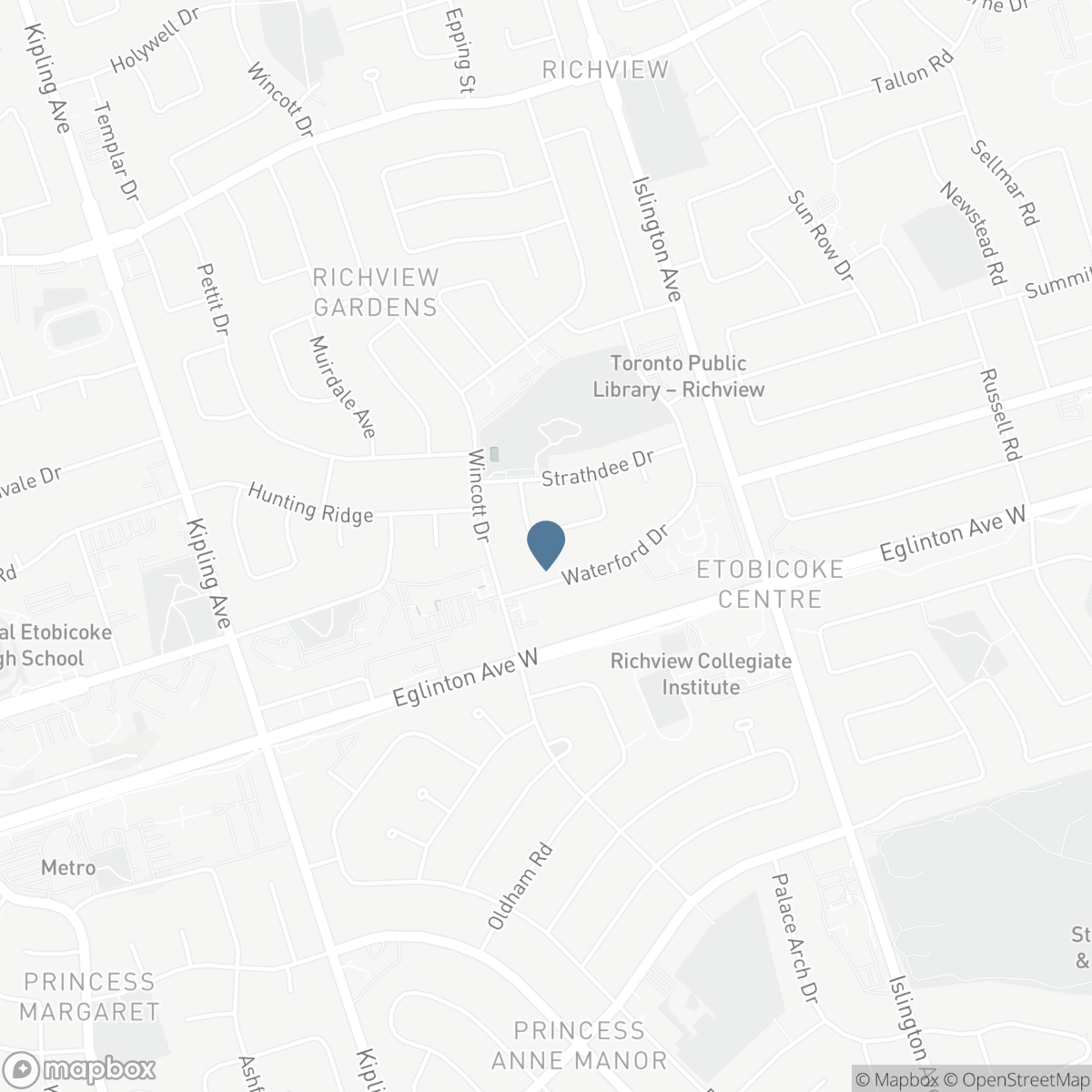 25 QUEENSBOROUGH CRESCENT, Toronto, Ontario M9R 1A1